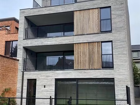 appartement te huur in sint-truiden met 1 slaapkamer