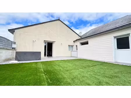 vente maison 5 pièces 87.33 m² à pont-l'abbé (29120)  275 000 €