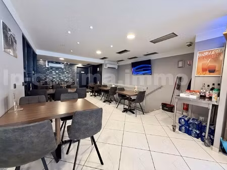 achat local commercial 80m² cluses 74300