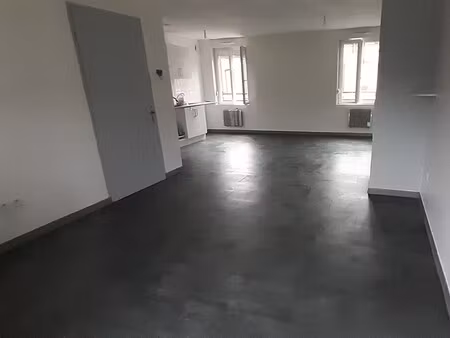 location appartement 2 pièces 63m² denain 59220