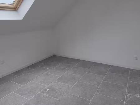 location appartement 3 pièces 49m² feignies 59750