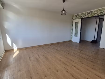 location appartement 4 pièces 76m² maubeuge 59600