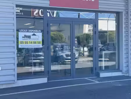 location commerce le vigen 87110 180m²