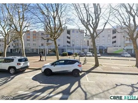 achat local commercial 131m² fontaine 38600