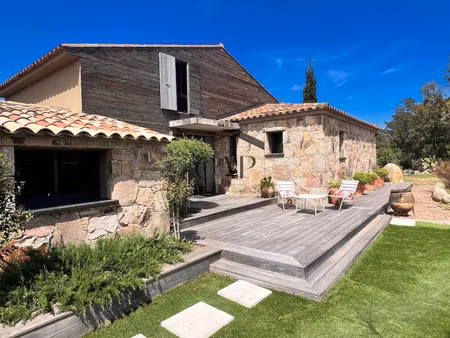 villa bergerie rénovée à 7 min de porto-vecchio – charme  modernité & terrain piscinable