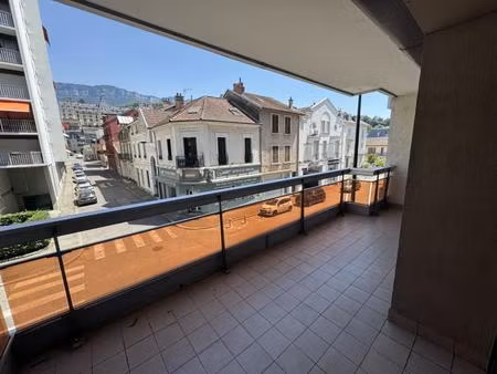 location appartement 1 pièce 34m² aix les bains 73100