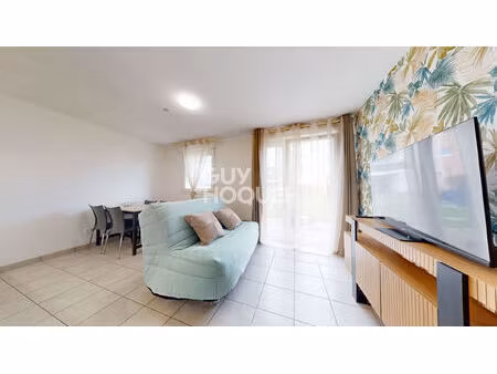 location studio meublé rénové avec terrasse et parking à sélestat - exclusivité