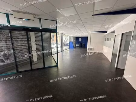location bureaux 145 m²