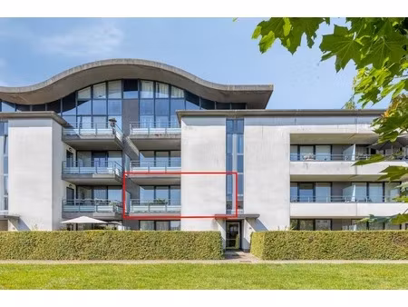 appartement te koop in sint-kruis met 2 slaapkamers
