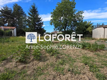 terrain saint just saint rambert 693 m2