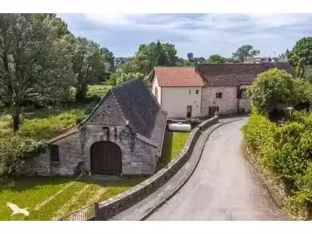 vente maison 7 pièces 164 m² à assier (46320)  348 480 €