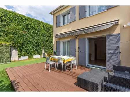 vente maison 4 pièces 76 m² à crosne (91560)  329 990 €