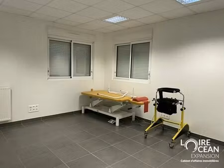 location bureaux 150 m²