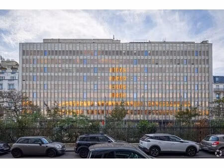 location bureaux 7 520 m²