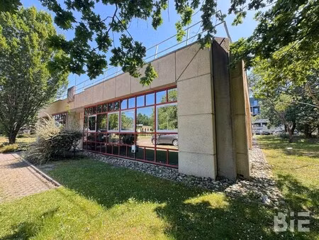 vente bureaux 102 m²