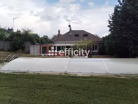 maison 8 pièces - 190 m²