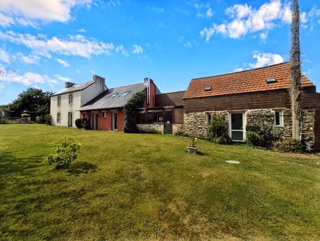 maison à vendre à plougourvest (29400) - finistère