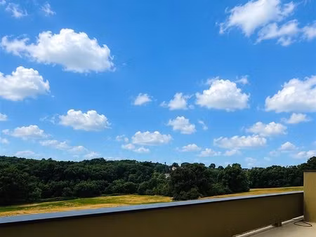 appartement t3 de standing + terrasse et 2 parkings souterrains