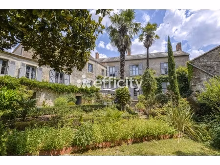 maison 7 pièces - 228 m²