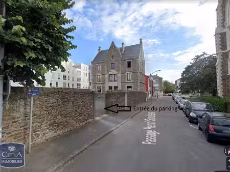 location parking st nazaire 44600