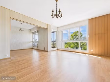 appartement t4 - 86 m² - vue loire