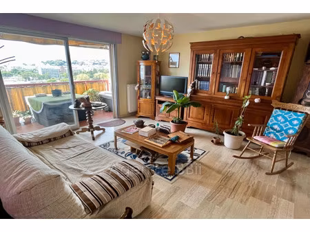 vente appartement 4 pièces 75m2 nice 06200 - 197000 € - surface privée