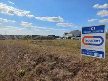vente terrain à argentré-du-plessis (35370) : à vendre / argentré-du-plessis