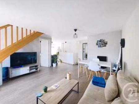 location appartement 2 pièces meublé à locmaria-plouzané (29280) : à louer 2 pièces meublé