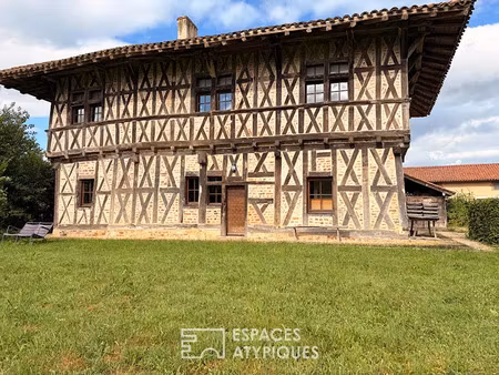 vente maison 7 pièces 184 m² à montrevel-en-bresse (01340)  445 000 €