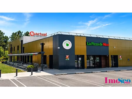 location local commercial