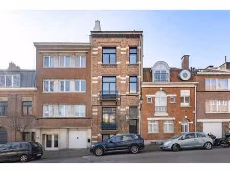 maison 5 chambre + jardin à rénover - uccle centre