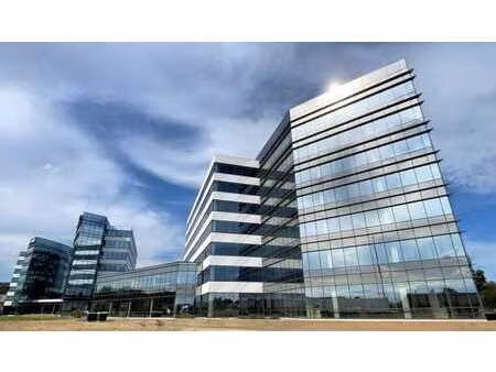 bureaux de luxe à louer dans skyline40 à erembodegem