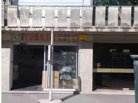rez commercial ou de bureau ou profession liberale