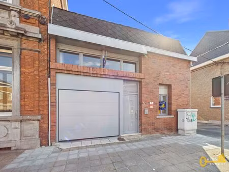 maison à vendre à chaussée paul houtart 357 houdeng-goegnies (vbe41772)