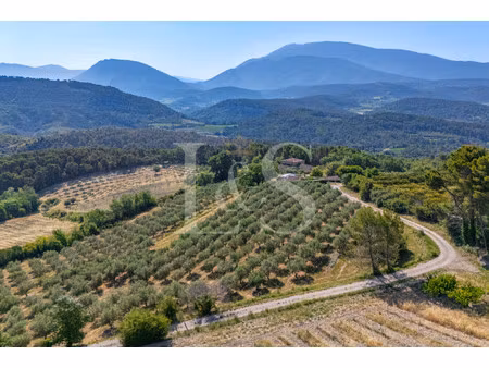 ferme à vendre à entrechaux