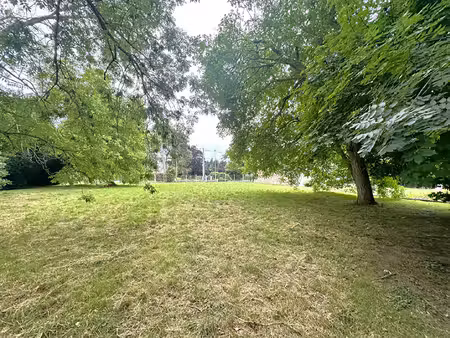 terrain constructible 1750 m2