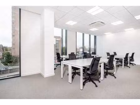 un bureau pour 50 employés à spaces manhattan center