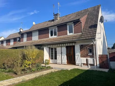hesdin  3 chambres  garage et jardin
