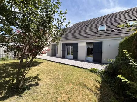pavillon avec garage à laon...