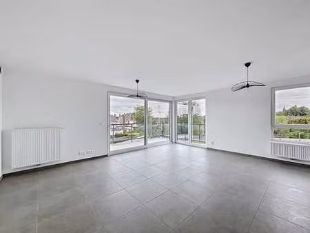 appartement neuf à louer à tournai