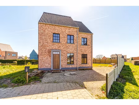 huis te koop in herentals met 3 slaapkamers