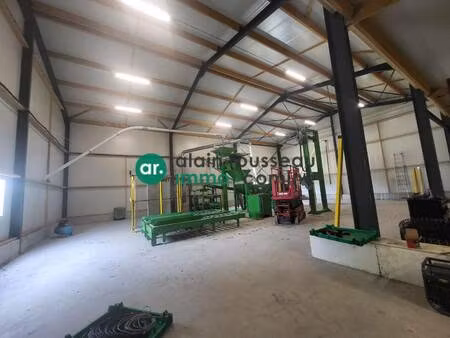entrepôt à vendre