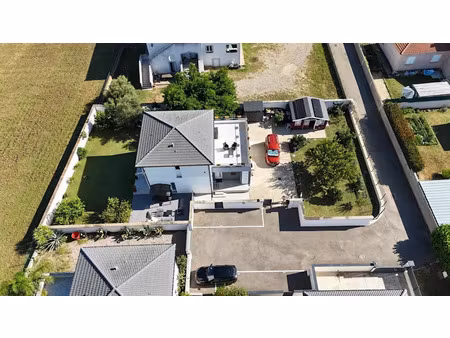 vente maison 4 pièces 105 m² à santa-lucia-di-moriani (20230)  410 000 €