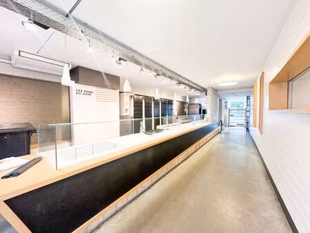 surface commerciale à louer à chaussée de waterloo 1447 uccle (vbe41785)