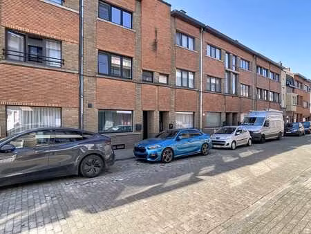 maison rénovée avec 3 chambres à louer à tirlemont
