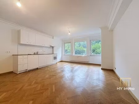 appartement à louer à avenue du domaine 181 forest (rbw34982)