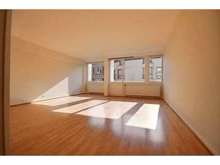 appartement 2 chambres  lumineux et spacieux