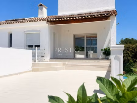 maison de luxe à vendre dans le quartier les hautes de massane