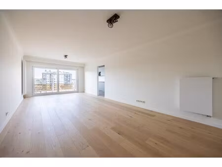 appartement te koop in deurne met 2 slaapkamers