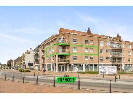 spacieux appartement de deux chambres à vendre à oostkamp